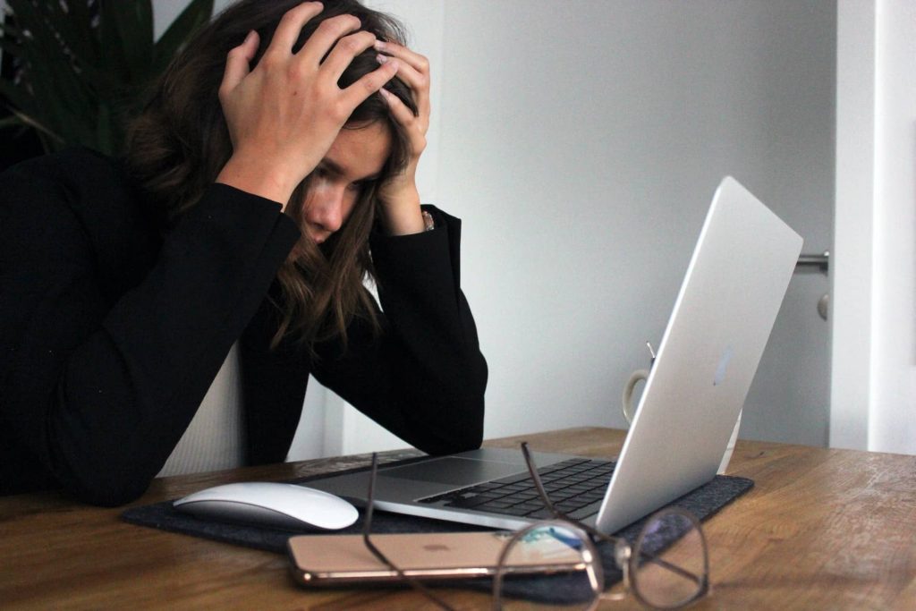 Employee suffering from mobbing